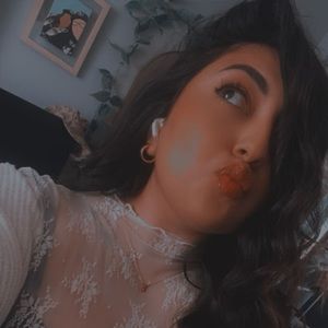 Meet your Posher, Lily